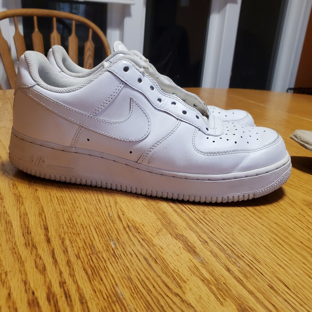 Nike Air Force 1